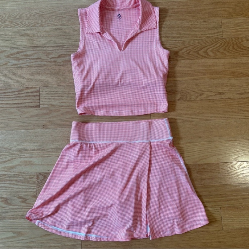 Orange (coral) Gingham Sleeveless Top and Skort Athletic Set like new!
